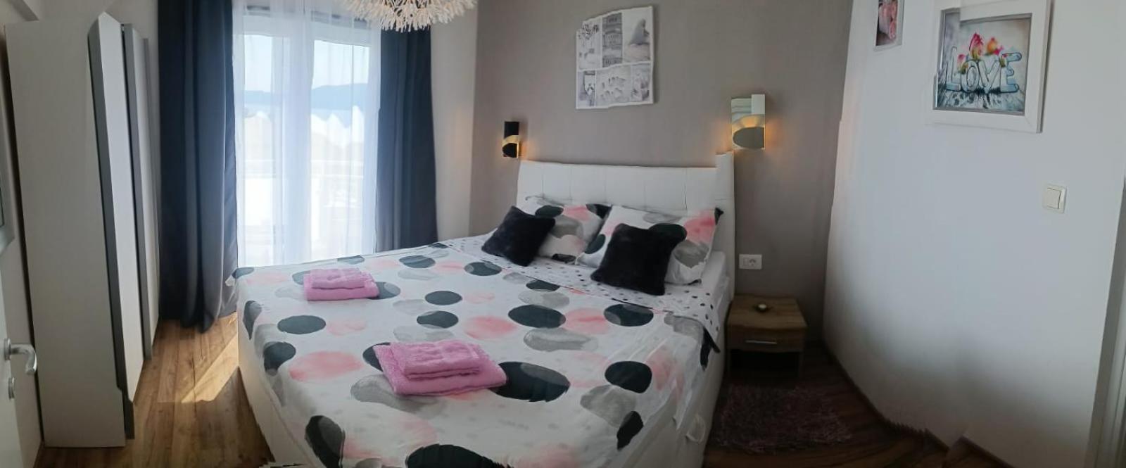 Villa Infinity Pinezići Buitenkant foto